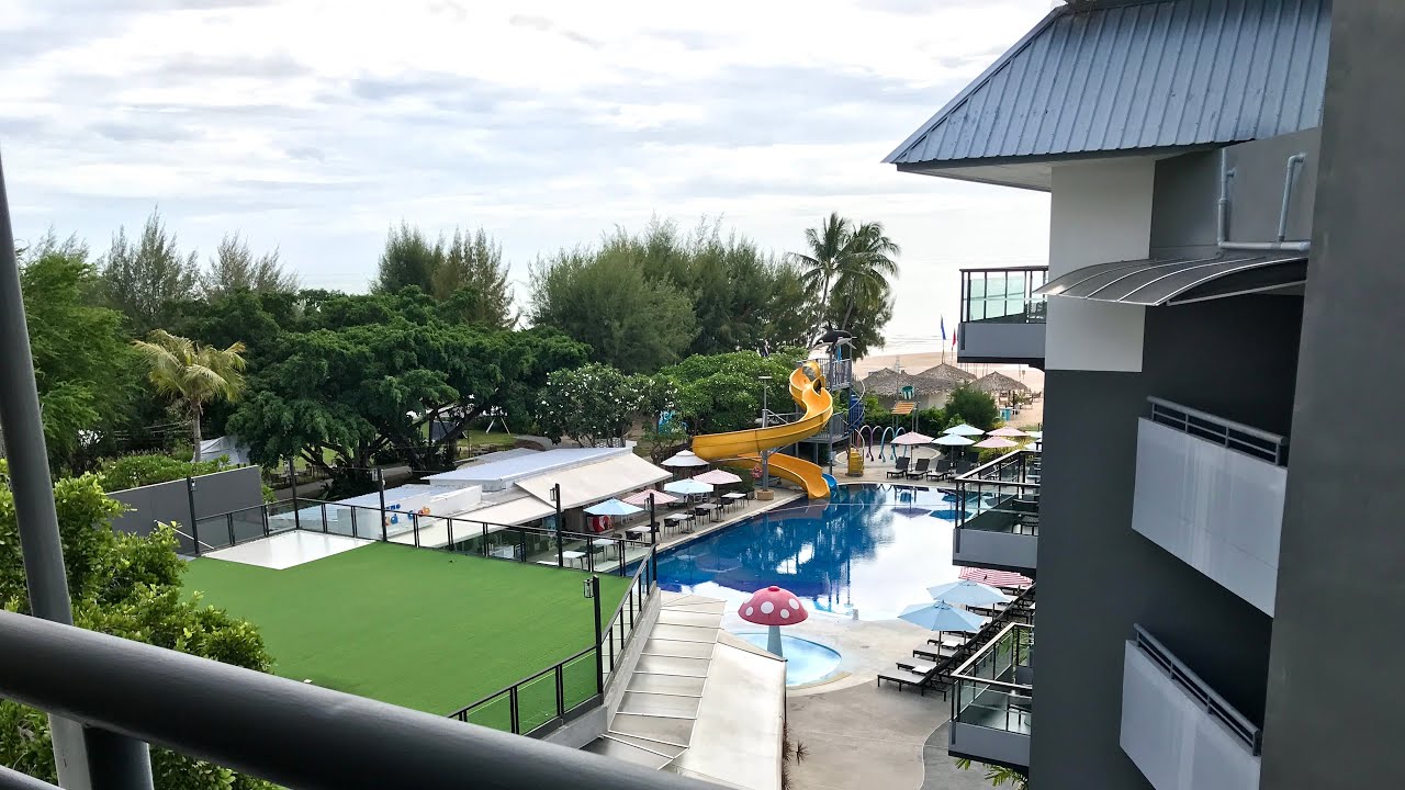 Pool & beach at Centara Life Cha Am Beach Resort Hua Hin