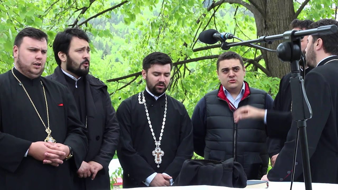 Ectenia întreită - Corala Armonia
