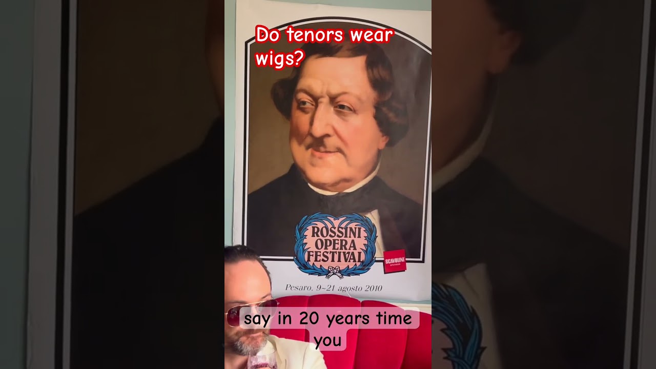 Do tenors wear wigs? 
