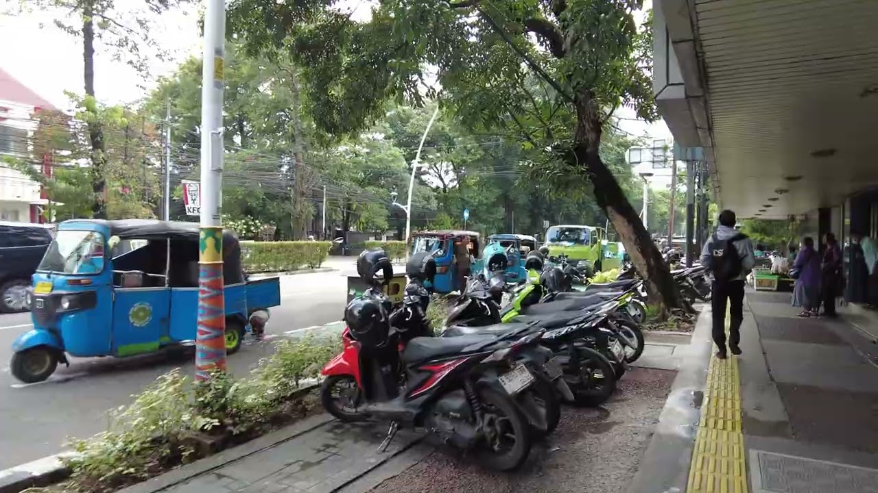 Morning Walk in Block M: From Hotel to Jakarta MRT