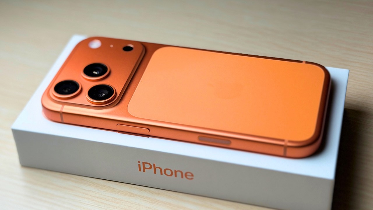 iPhone 17 Pro Cosmic Orange - Unboxing and Test