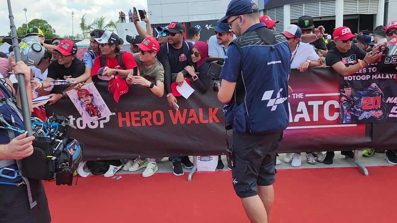 GARASI OMAMI JALAN JALAN - MOTO GP 2024 HERO WALK (MARC MARQUEZ TANDA TANGAN)