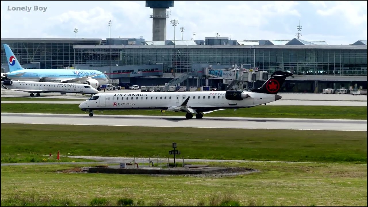 Air Canada Express - Mitsubishi CRJ 900LR from Saskatoon - YVR Airport 4K