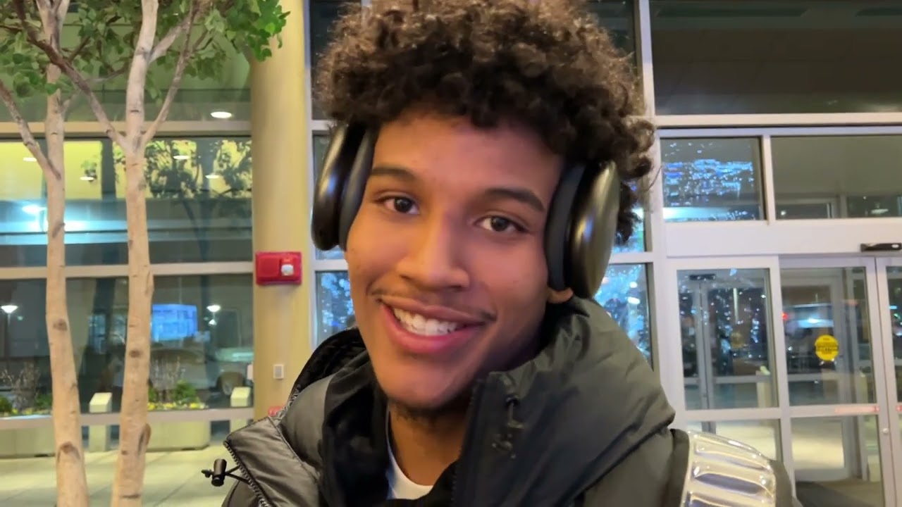 CFTV: Curtis Jones takes questions after arriving in Boston