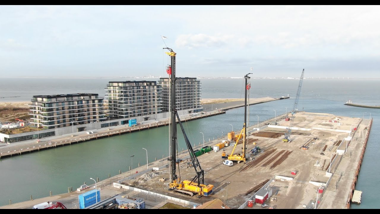 Middenhavendam in het Havengebied te Breskens