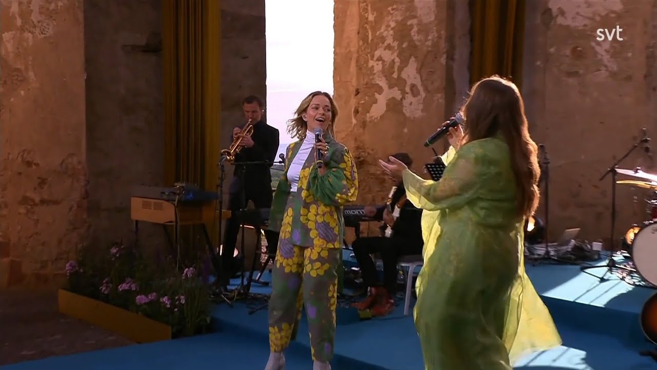 Petra Marklund & Linnea Henriksson - Shake It Out (Victoriakonserten 2020)