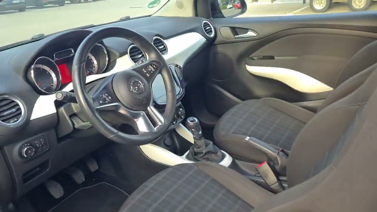 Opel Adam 2013 1.2 Small Review + Park-Pilot Test