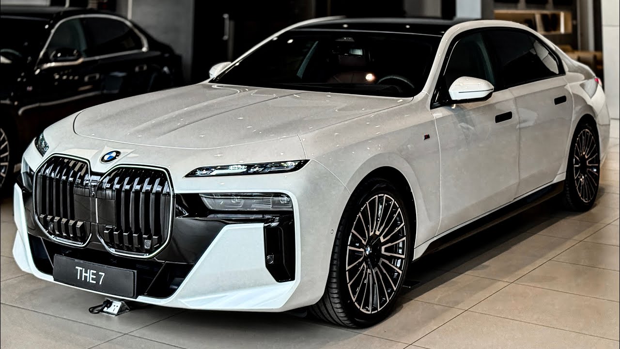 The New 2025 BMW 7 Series M Sport Pro - Elegance and Luxury Review