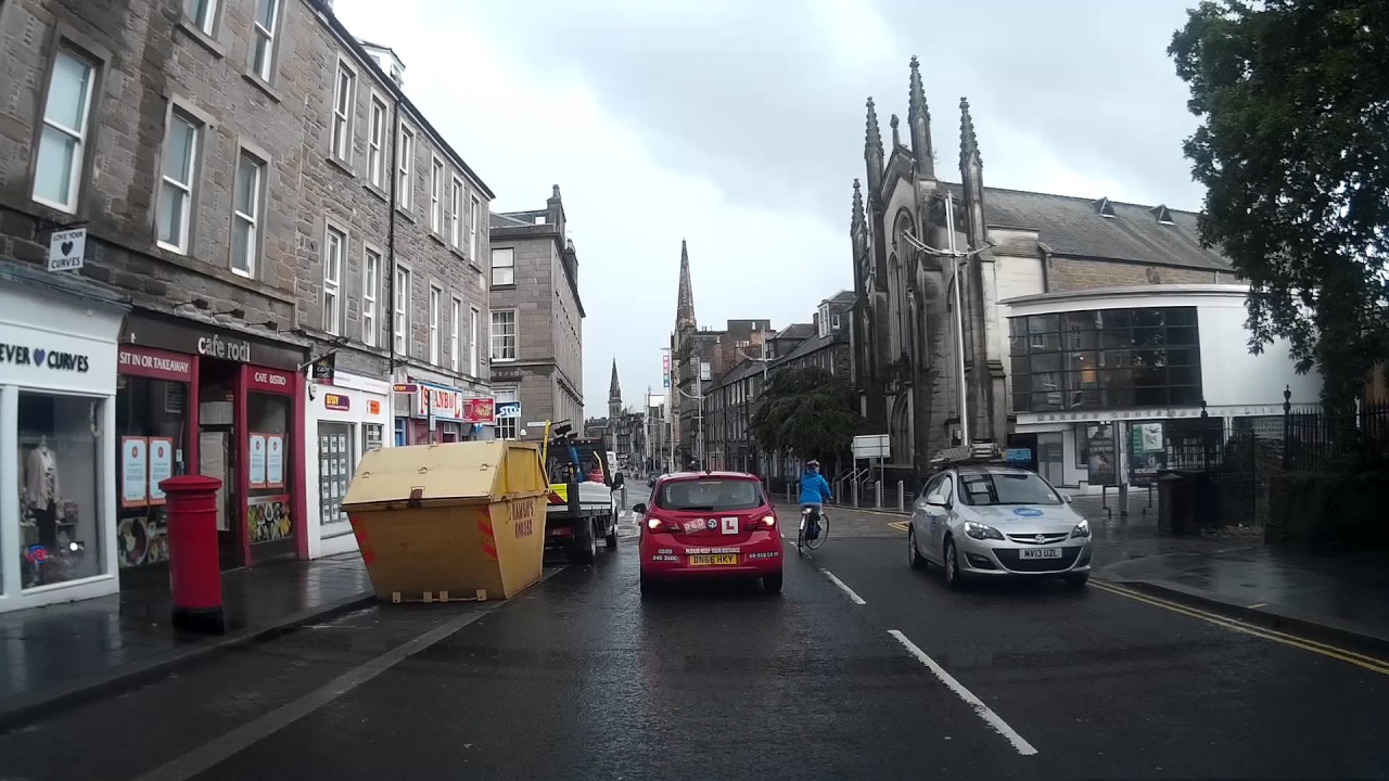 Morning Drive Into Dundee Tayside Scotland