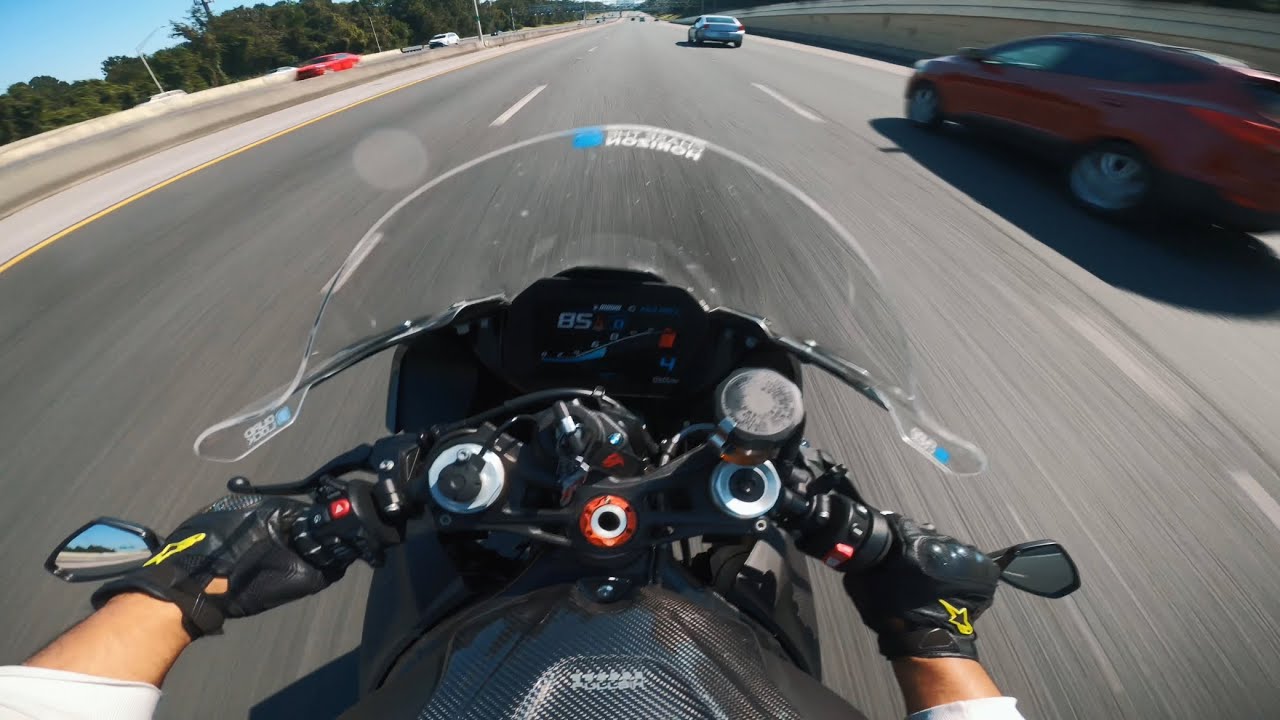 BMW S1000RR — литровый мотоцикл для новичков?!