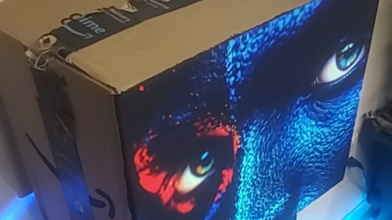 Turn some amazon boxes into a OLED Like TV using  New ILEG Legendary Limited Edition Black cinematic