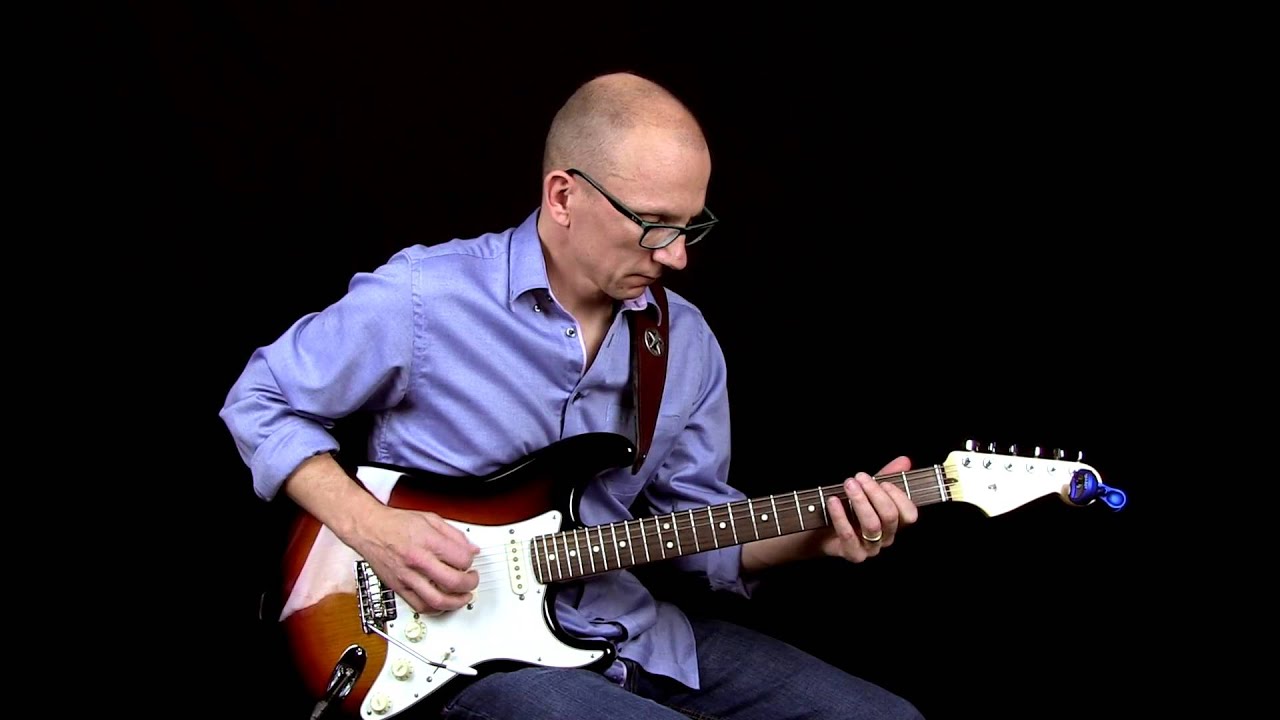 Fender Strat & Samamp with Raw Vintage Saddles & Springs