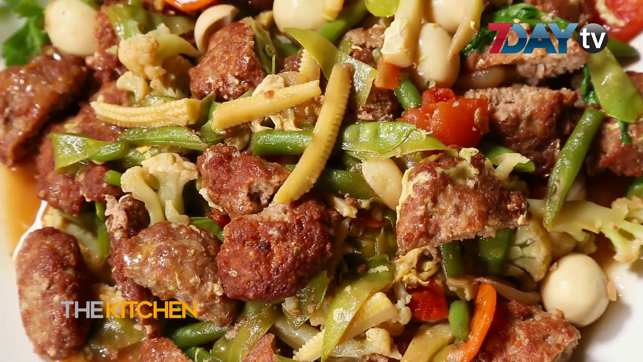 ဝက်တောက်တောက်ကြော် ချက်စားကြမယ် The Kitchen