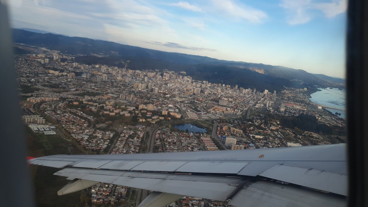 Despegue Airbus A320 Latam LA204 CC-BAK Aeropuerto Carriel Sur