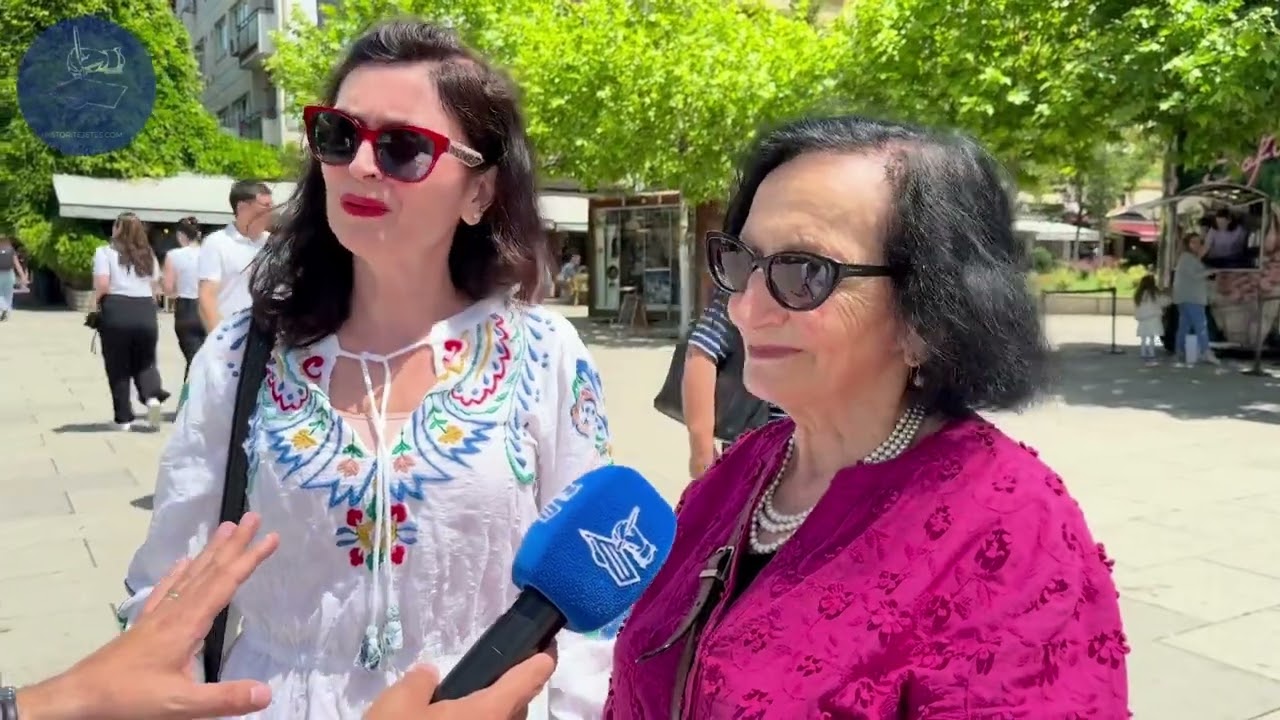 "Une jam 79 vjecare, kam deshire te jetoje vetem ato vite qe jam normal" - " Une nuk jam e martuar"