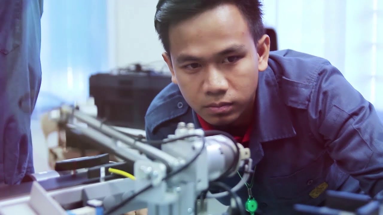 Corporate Video Polytechnic Ungku Omar