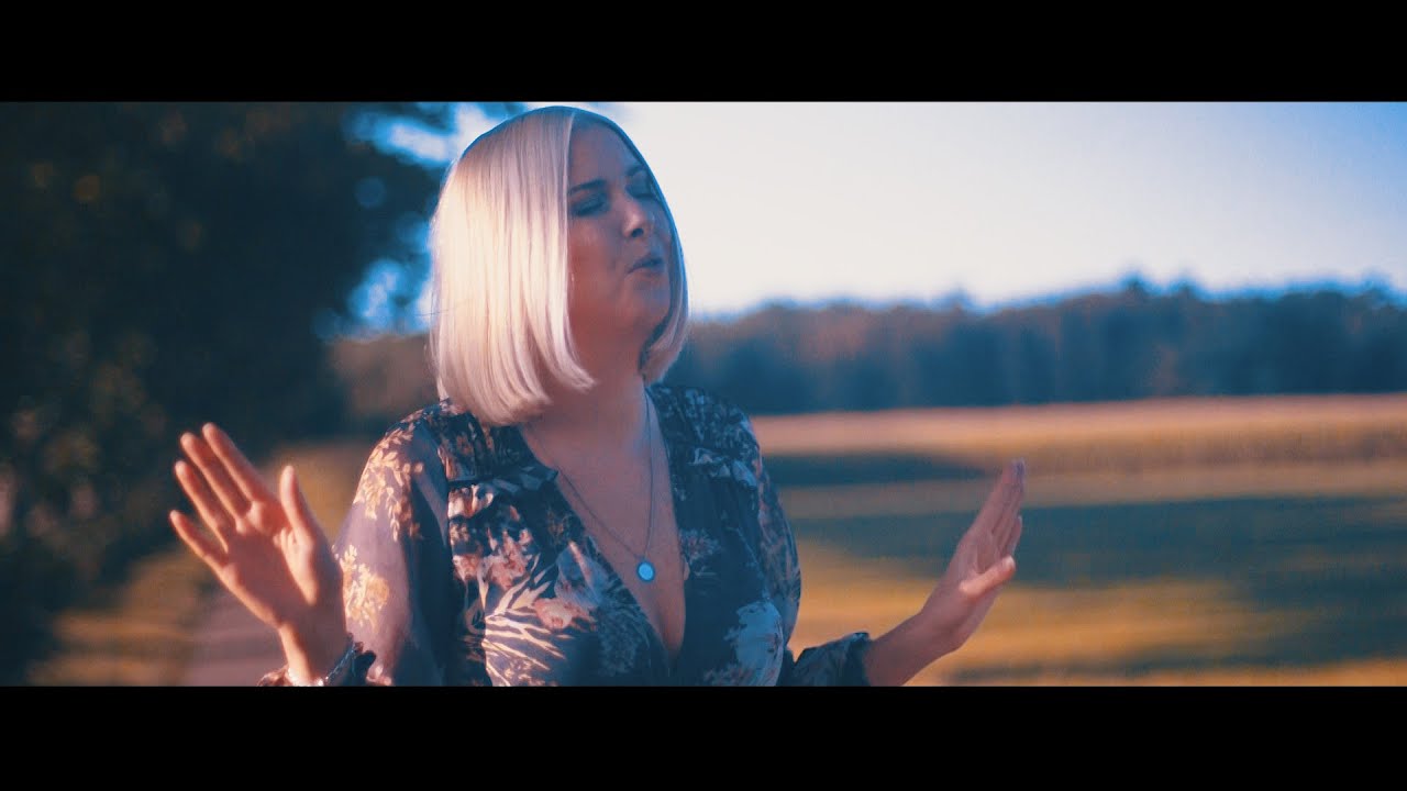 Daniela Lorenz - Wer nicht wagt, der nicht riskiert /// Das offizielle Musikvideo