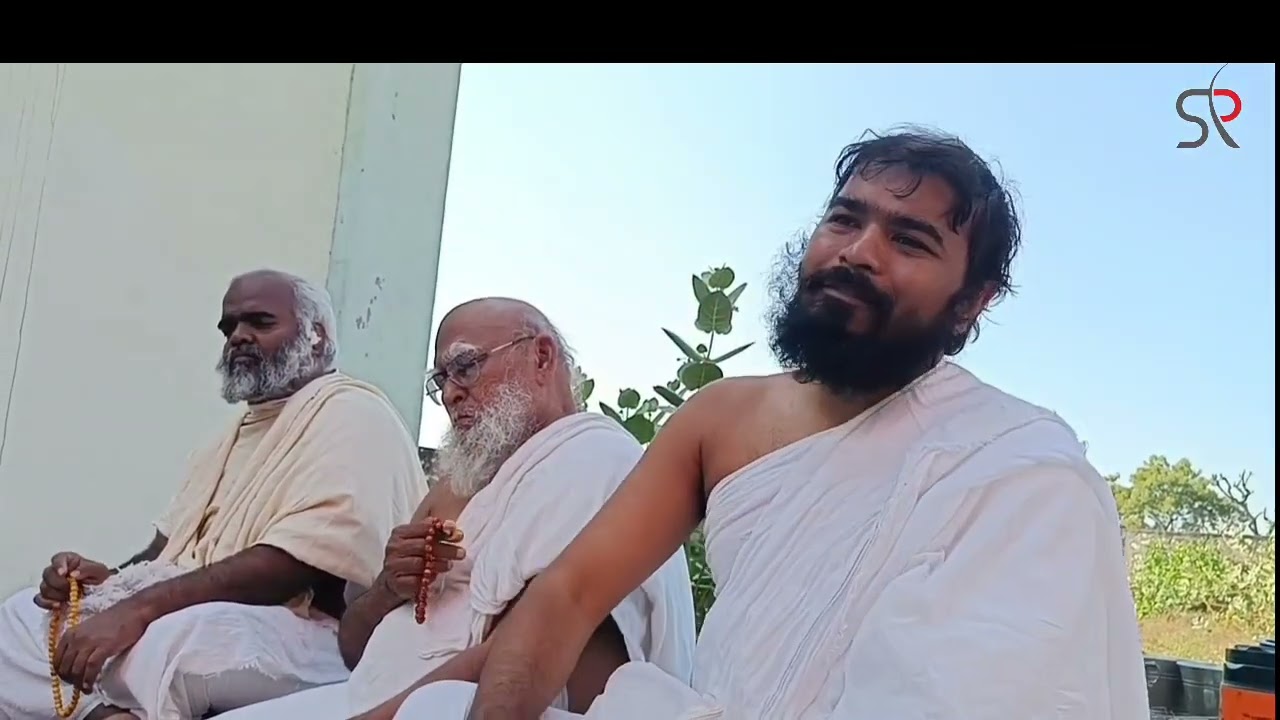 रेवदर (राजस्थान) के मोदी समाज में प्रवचन।