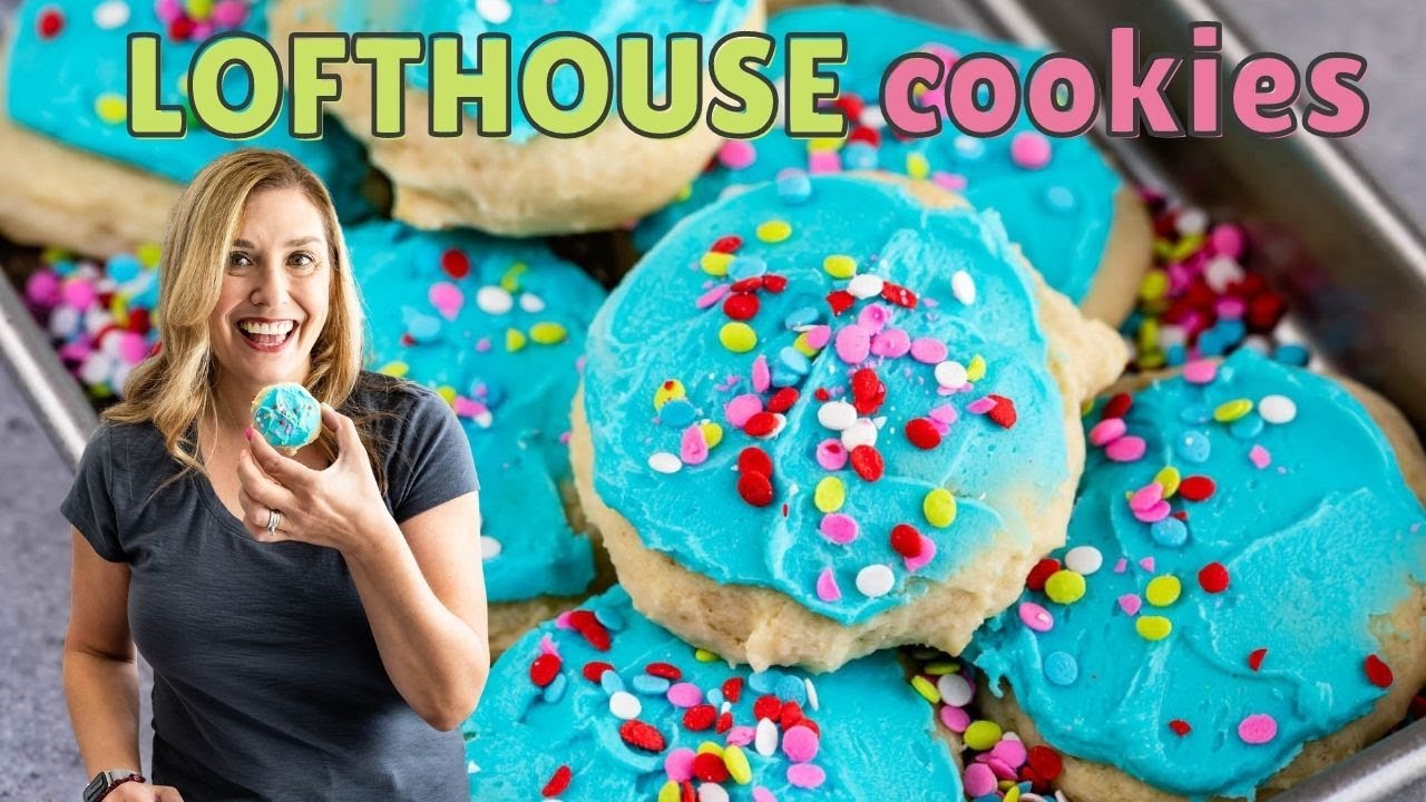 Lofthouse Cookies (Sour Cream Sugar Cookies)