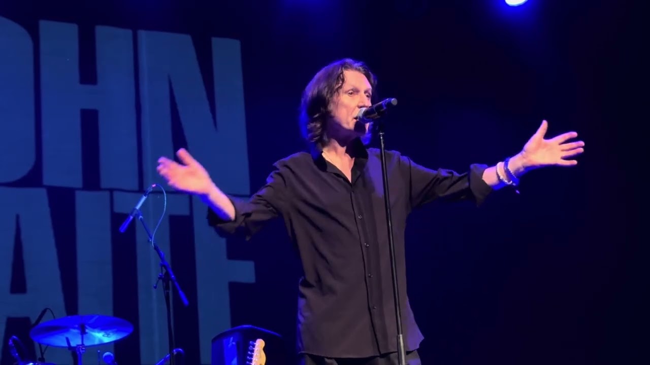 JOHN WAITE Performs BLUEBIRD CAFE With John Discussing Life & the Song Backstory Clearwater 1/30/26