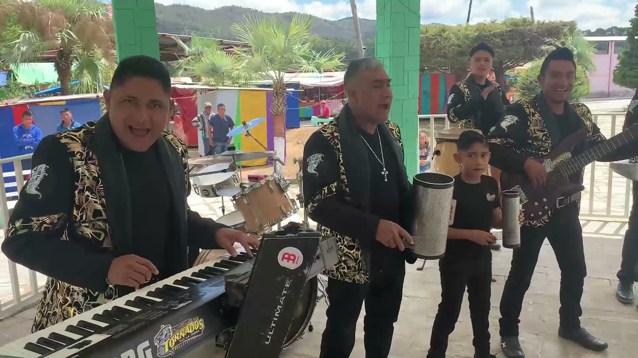 LA FERIA DE MI PUEBLO (D.A.R.) - TORNADOS DE LA SIERRA
