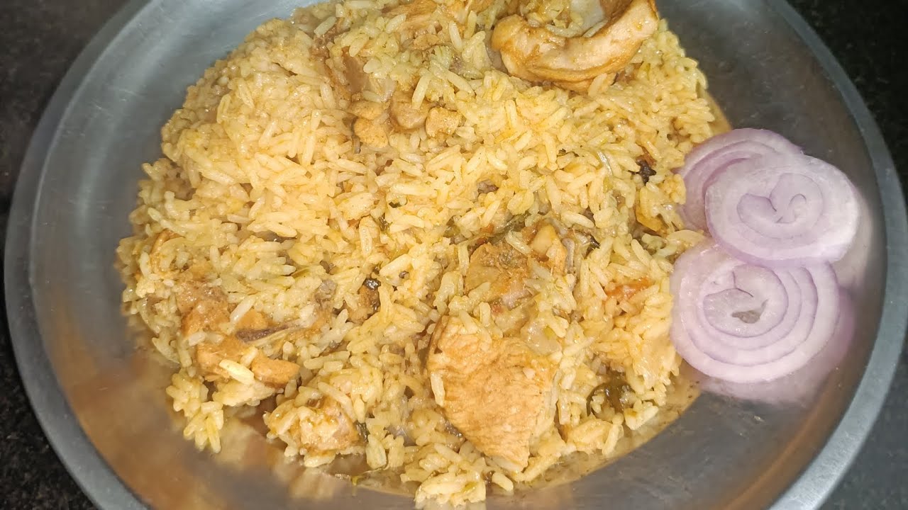 1 Kg Chicken Biryani in Pressure Cooker | Easy & Yummy #viral #biryani #video 