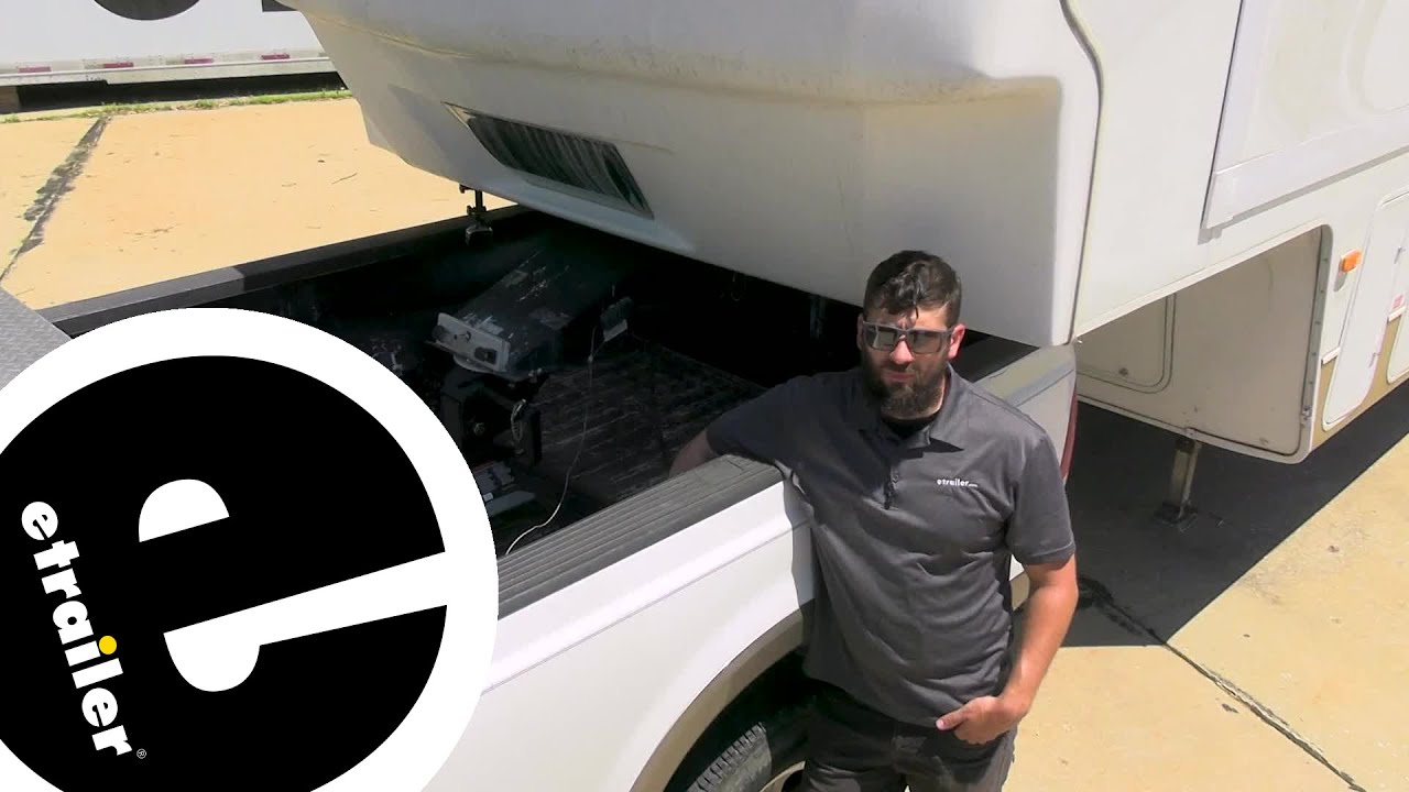 etrailer | Curt CrossWing Lightweight 5th Wheel Hitch for Dodge Ram Feature Review