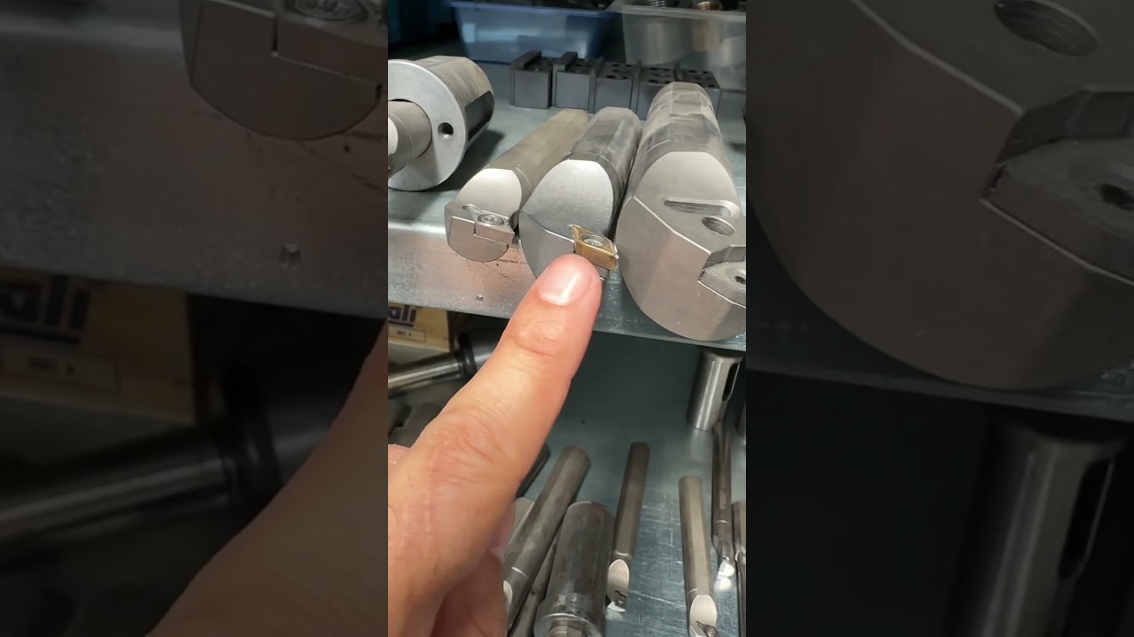 Torna takımlarındaki elmas altlıkları ne işe yarıyor?