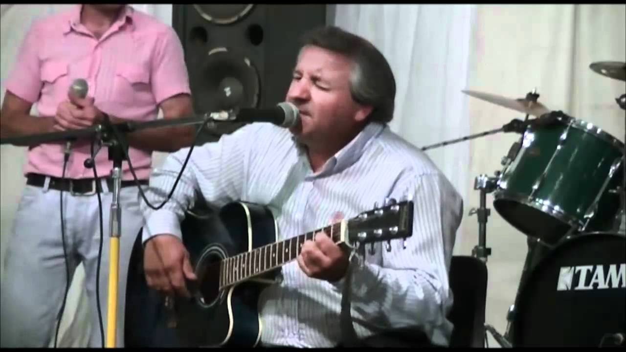 GRUPO EMMANUEL (adorando en vivo)