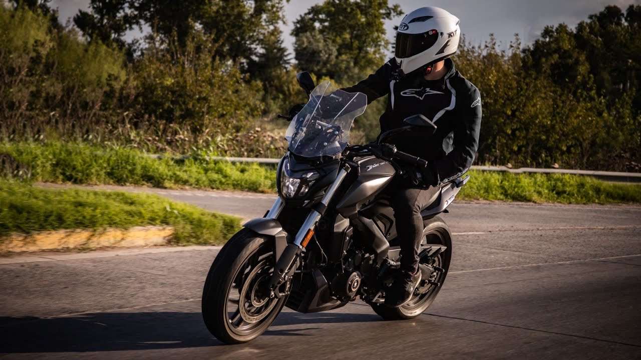 DOMINAR RIDE: de ruta con la BAJAJ DOMINAR 400 | ZONA PELIGROSA 🔥