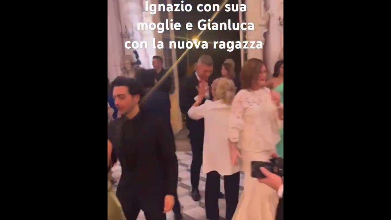 Fra' gli invitati del matrimonio D'Ignazio boschetto c'&egrave; anche la nuova ragazza di Gianluca