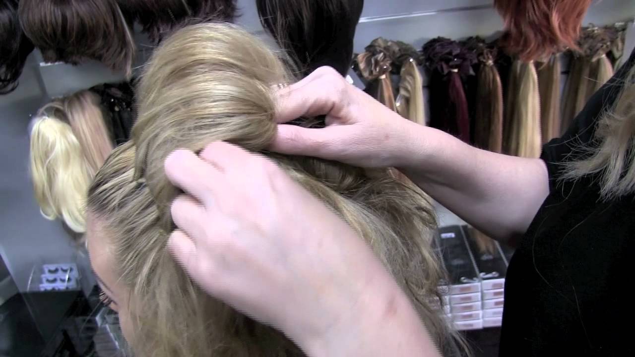 Adele Bun 3 minute hair Tutorial