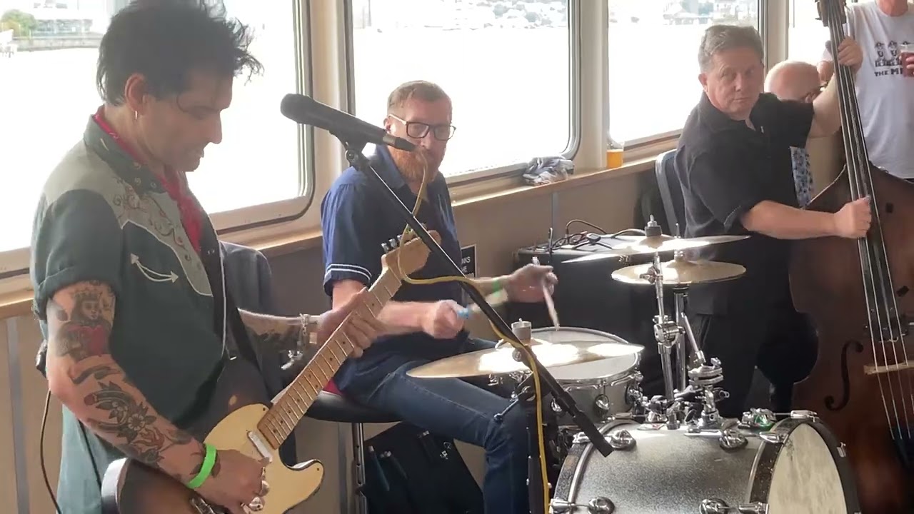 David Graham & The Eskimo Brothers,Wildside Of Life from gig on the Thames 21/7/24