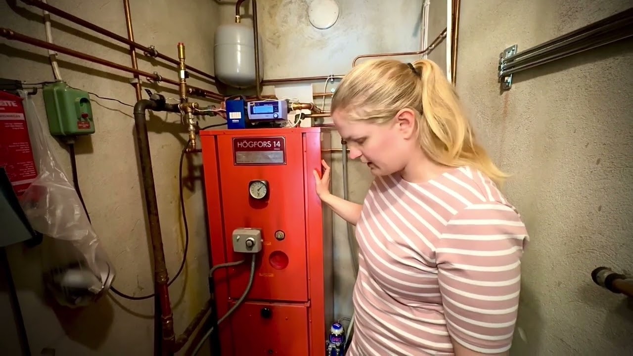 💡 Kantapään kautta öljylämmittäjäksi – Emilia Suomi jakaa kokemuksensa Äänekoskelta! 🔥🛢️❄️