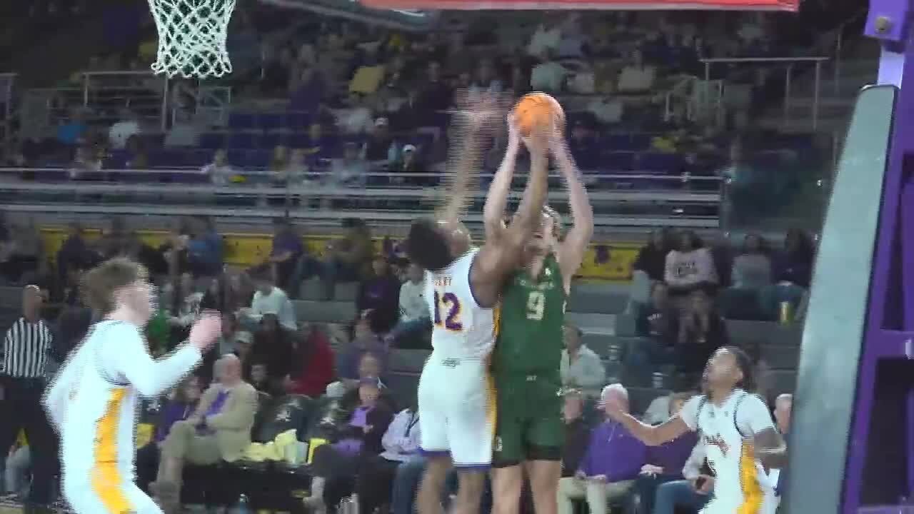 Men’s Basketball: ECU’s comeback falls short to Charlotte 73-70