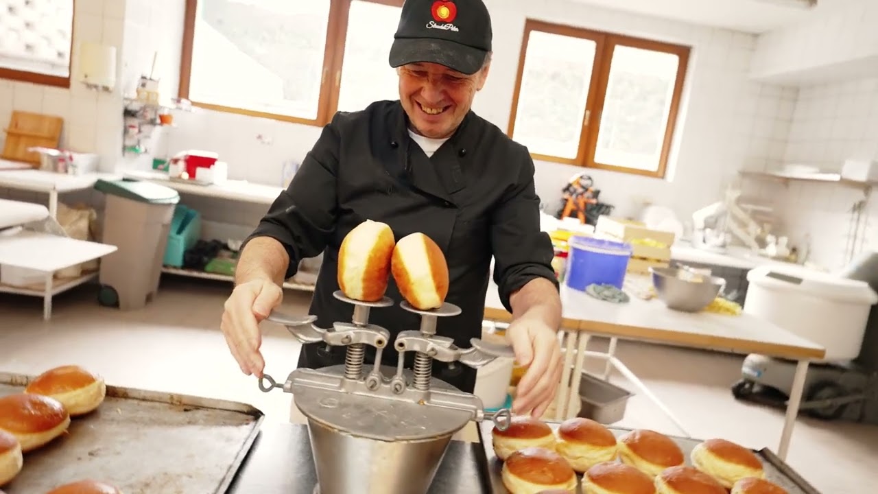 Faschingskrapfen: Wie Strudelpeter eine der besten Krapfen in Innsbruck macht!