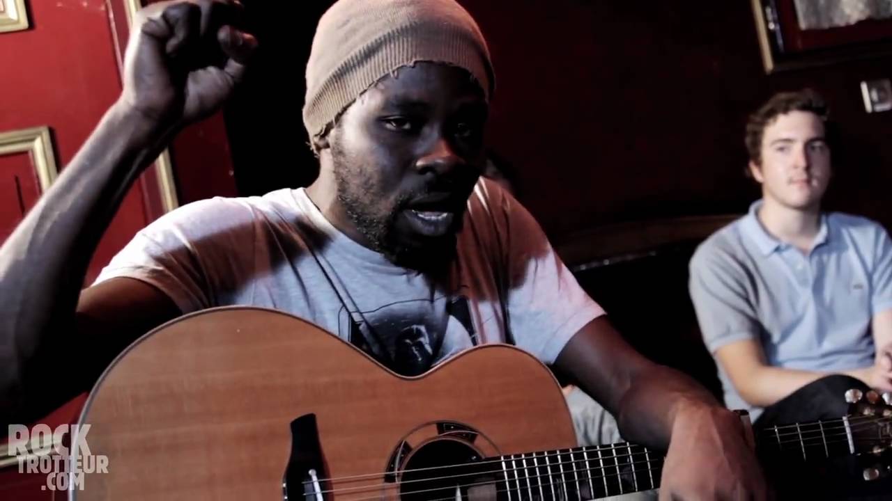 Féfé - Dans ma Rue // Session acoustique - Blog.rocktrotteur.com