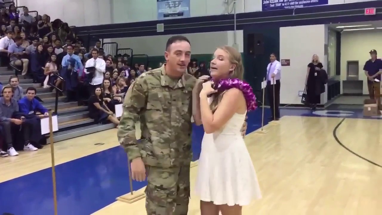 Compilation Soldiers  US Army Dad Returns From Kuwait, Surprises Daughter