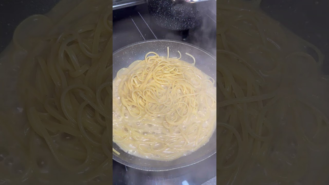 ANCHOVY BUTTER PASTA 😋 a burst of irresistible flavor! 