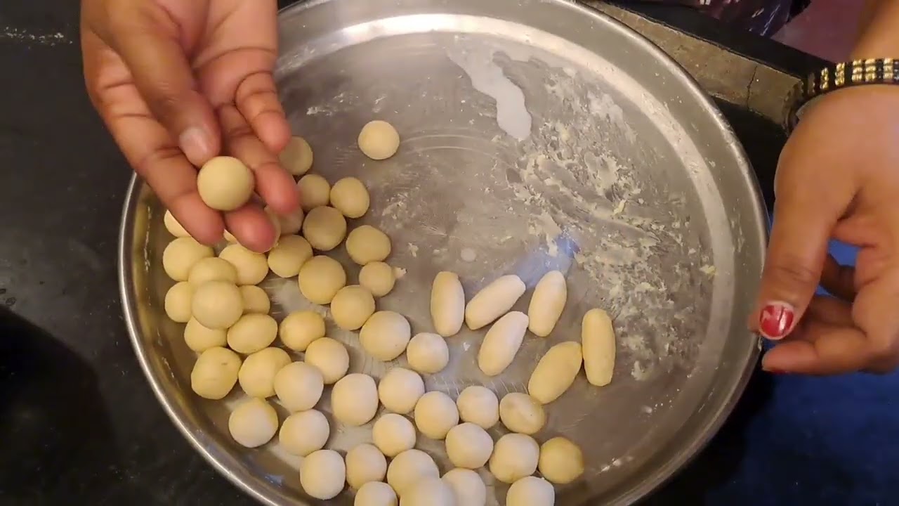 तुम्ही केलेले गुलाबजाम पाकात फुटतात का? अशाप्रकारे करून पहा/👌