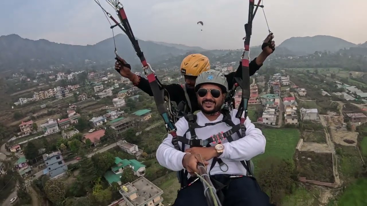 Paragliding in Nainital ￼#paragliding  #paraglidinginmanali #paraglidingvideo 