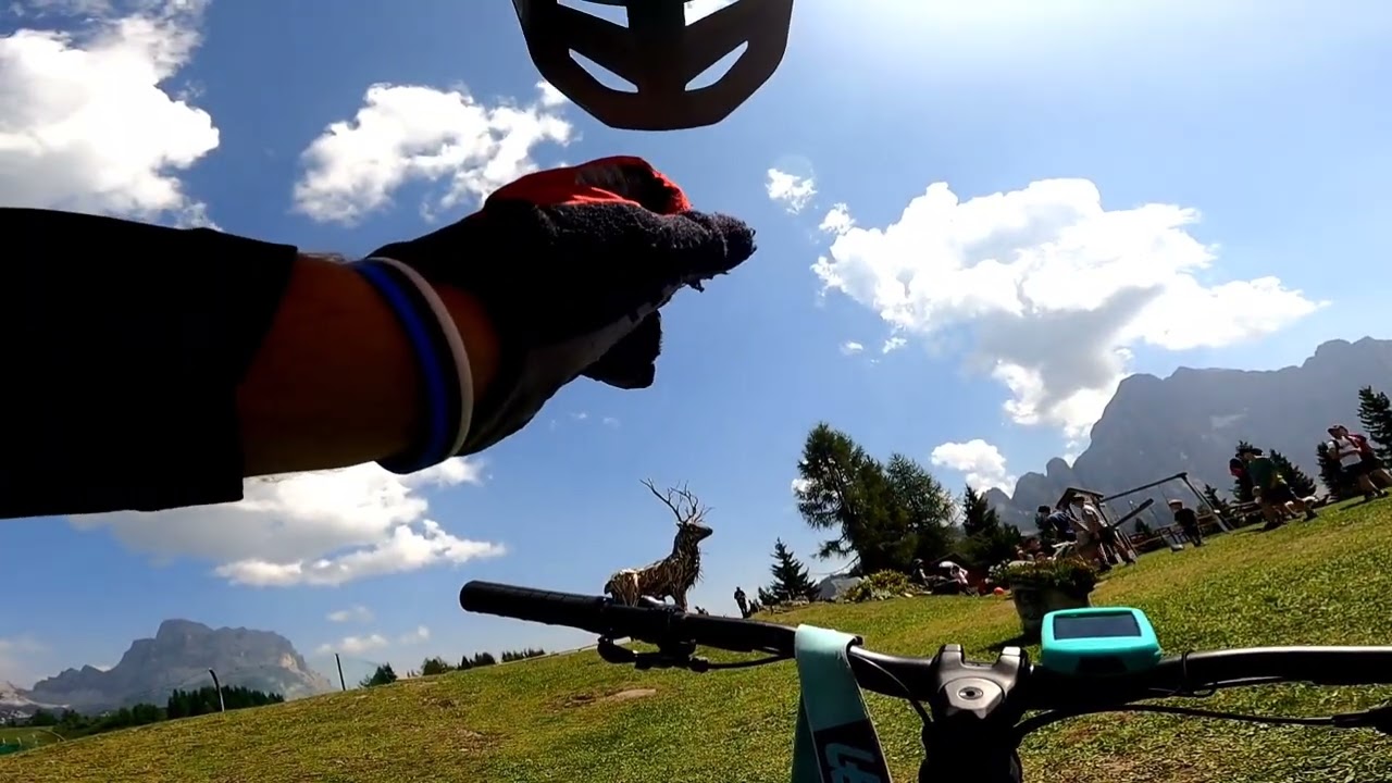 DOCU FILM Val di Zoldo in MTB [da sole a pioggia] Mettersi comodi, con birretta