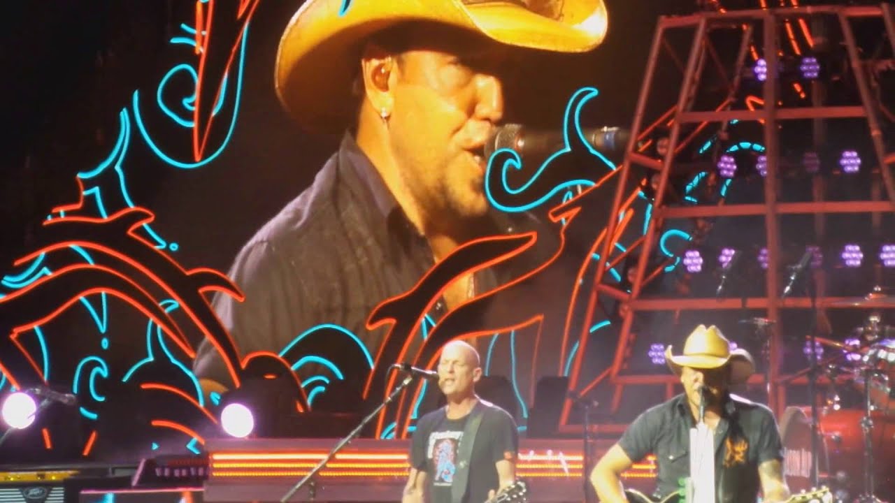Jason Aldean Burn it Down Tour 2015  Tampa Fl.  10-23-15