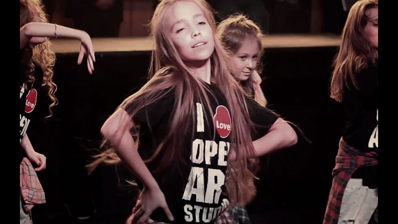 Kesha - Cannibal dance performance by Open Kids and Open Art Studio