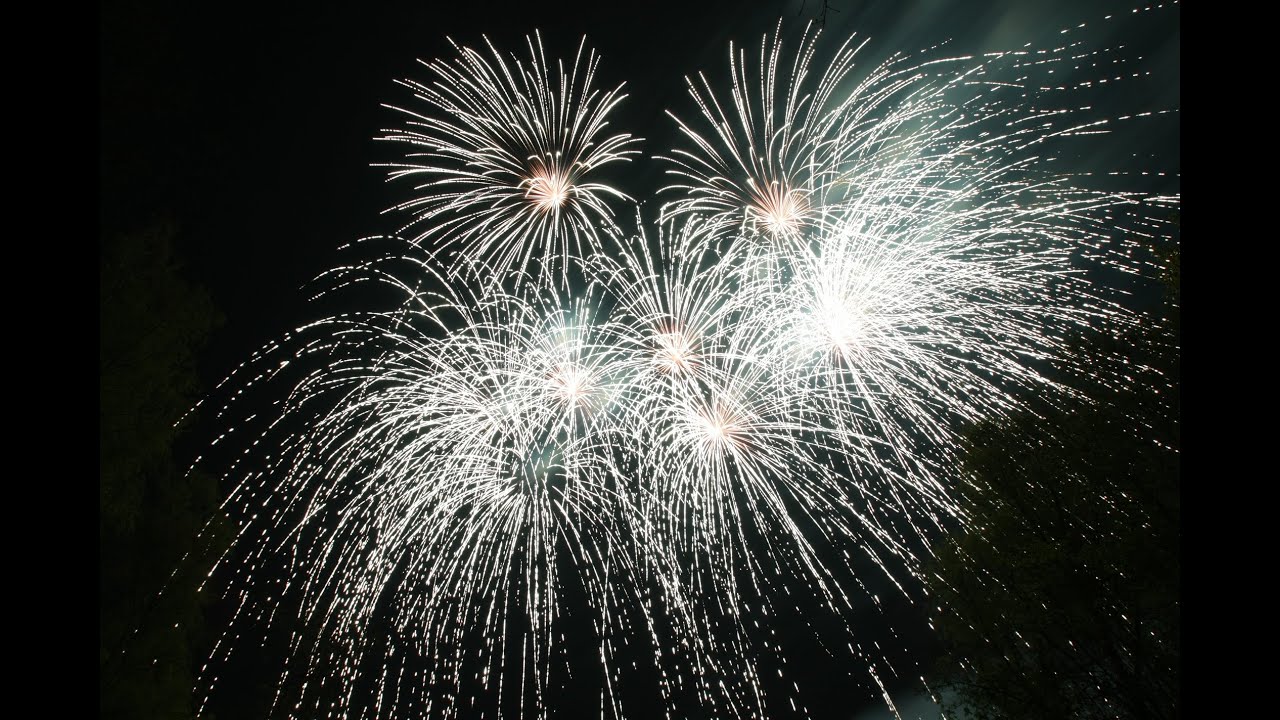 Vorschiessen Lesli Silvesterzauber 2024 - Silvesterfeuerwerk Sortiment