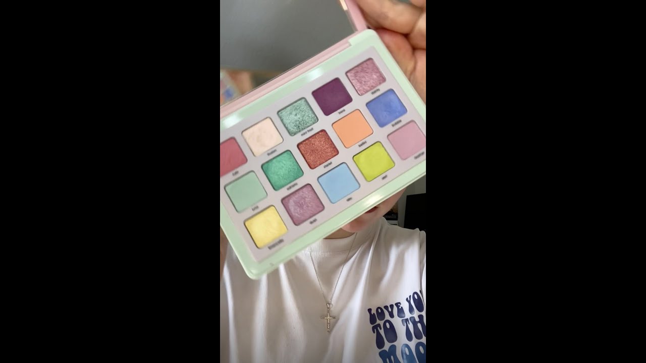 How to Make Your Pastel Eyeshadows POP