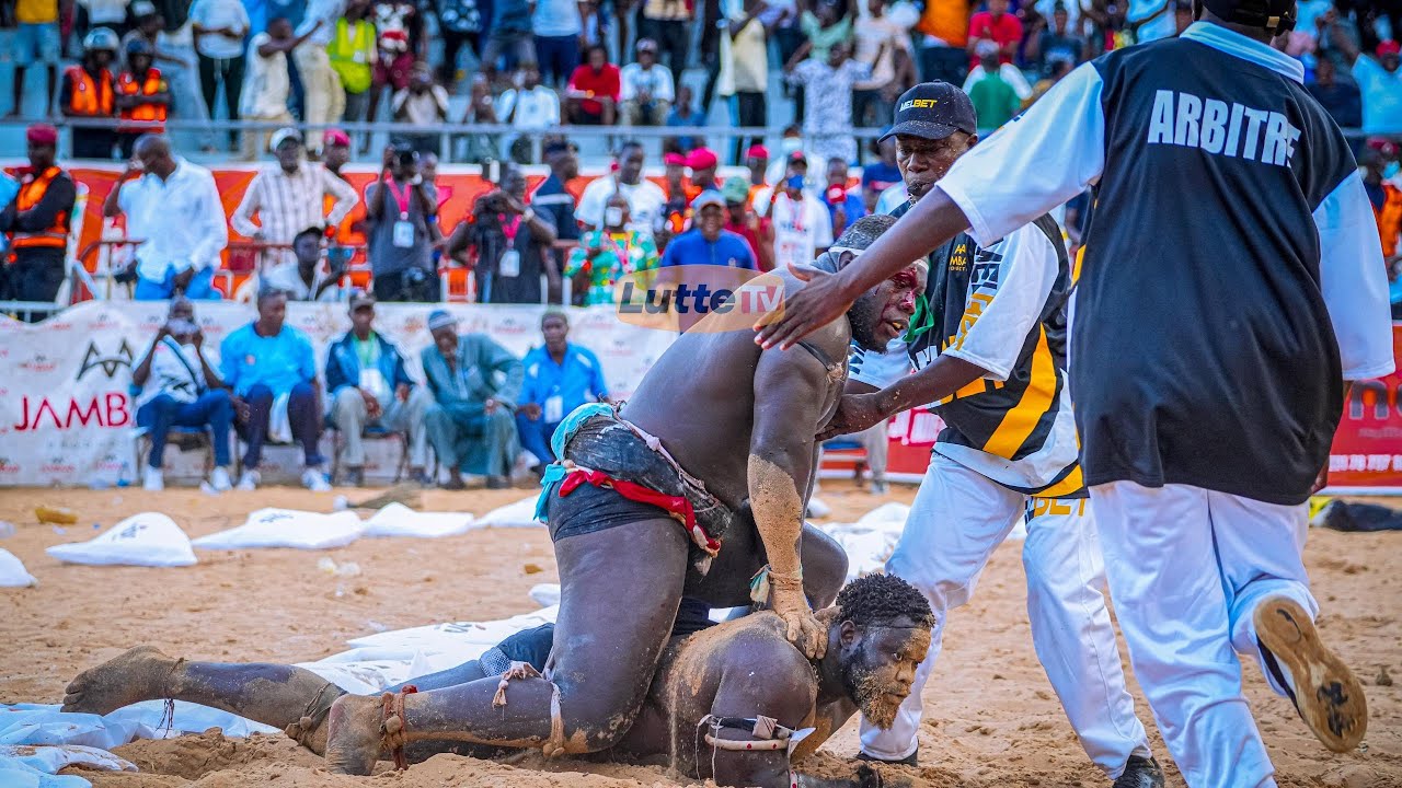 Bantamba: Spécial Franc vs Eumeu SENE - Par Modou Mbaye | Mar. 05 Août 2025