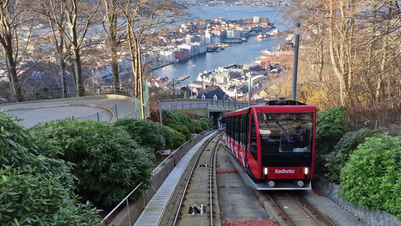 The Fløibanen | Funicular Railway in Bergen, Norway | Day and Night Ride on 15&16 November 2022.