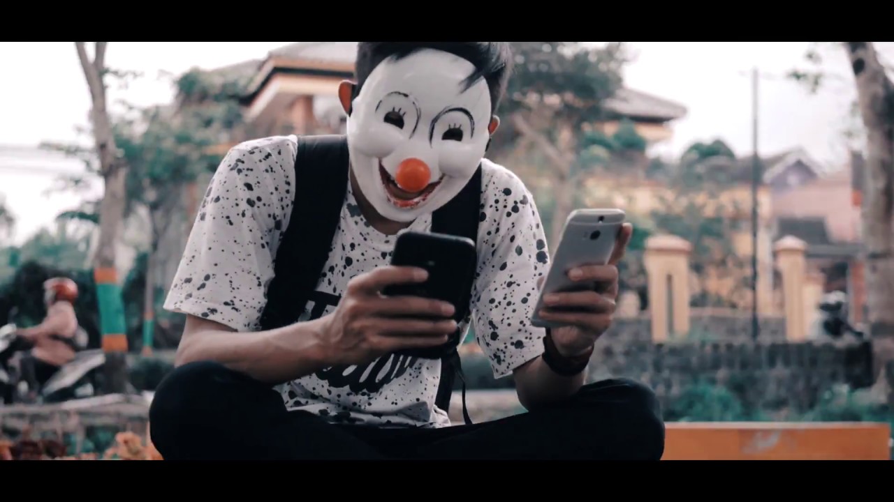 JerAudio feat. Keybeaux - Hours of a Life [Official Music Video]