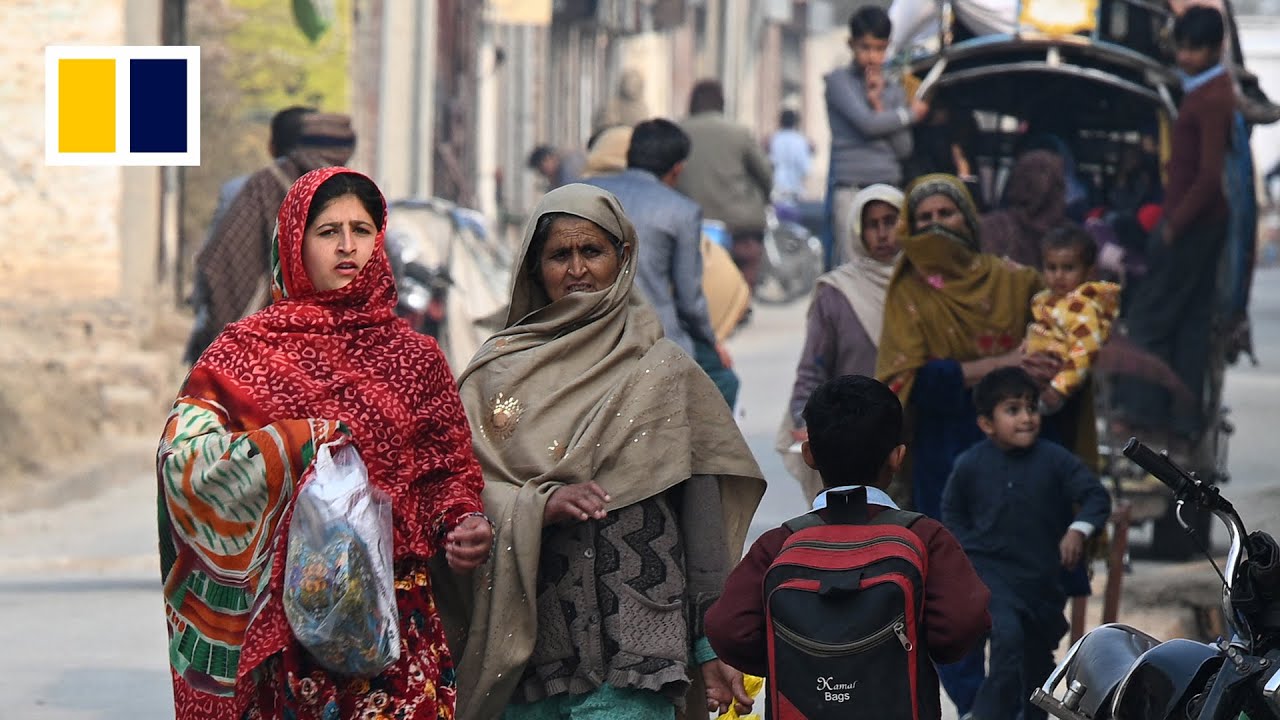 Women can&rsquo;t vote in this rural Pakistani village